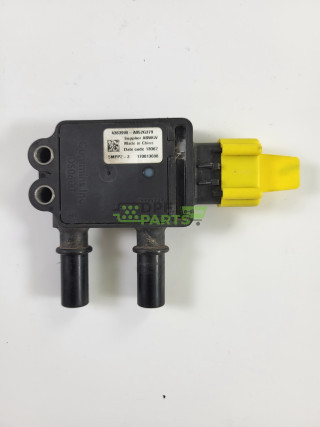 Czujnik różnicy ciśnień DAF 4383998 A052G379 2124494 1818119