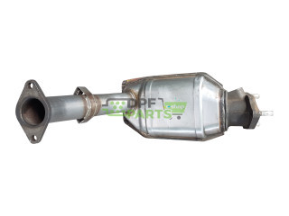 Katalizator FORD Focus - 2.0 16V - 1067709 1087151 1087152 1114411 1128673 1133438 1201509 1206457 1338295 1338302