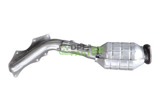 katalizator LEXUS GS   //  LEWY