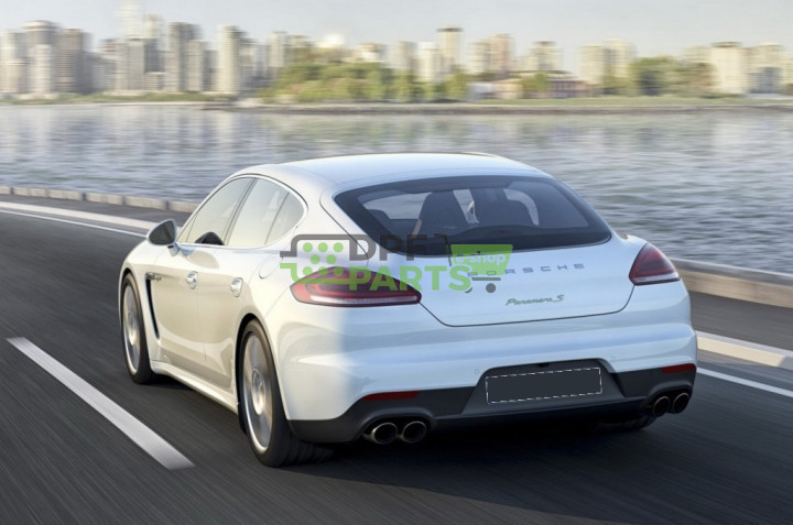 Końcówka układu wydechowego PORSCHE 911 991 Carrera - prawa strona - 991.111.982.01